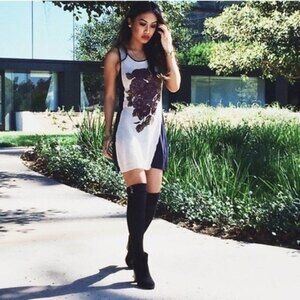 Tildon Linen Blend Knit Floral Tunic Navy Cream S